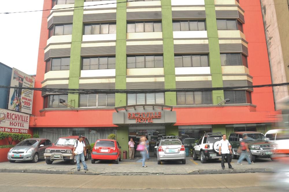 Richville Hotel Mandaluyong Zewnętrze zdjęcie
