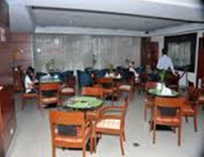 Richville Hotel Mandaluyong Zewnętrze zdjęcie